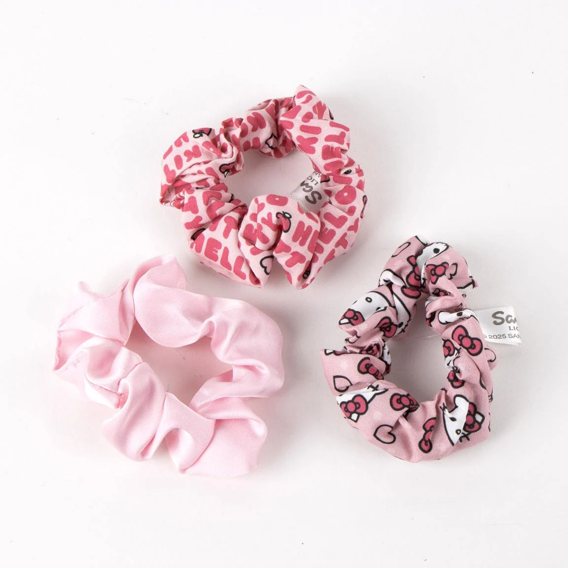 ACCESORIOS PELO COLETERO DE TELA 3 PIEZAS HELLO KITTY - Imagen 3