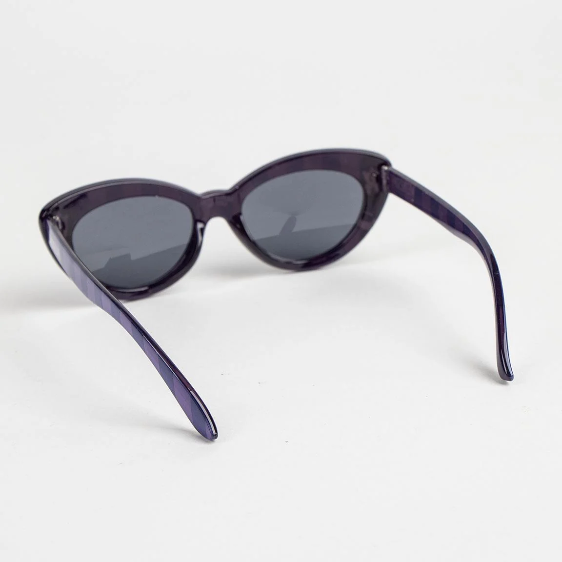 GAFAS DE SOL PREMIUM WEDNESDAY - Imagen 4