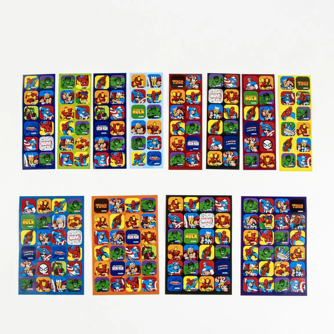 SET STICKERS 1000 PIEZAS MARVEL - Imagen 4