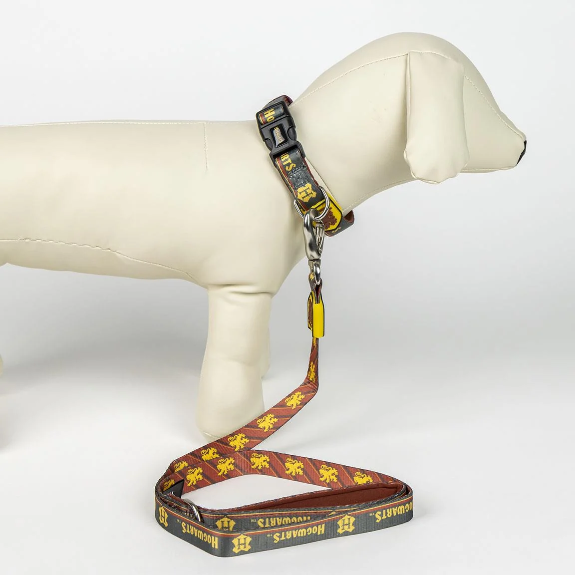 CORREA PARA PERROS M HARRY POTTER GRYFFINDOR - Imagen 4