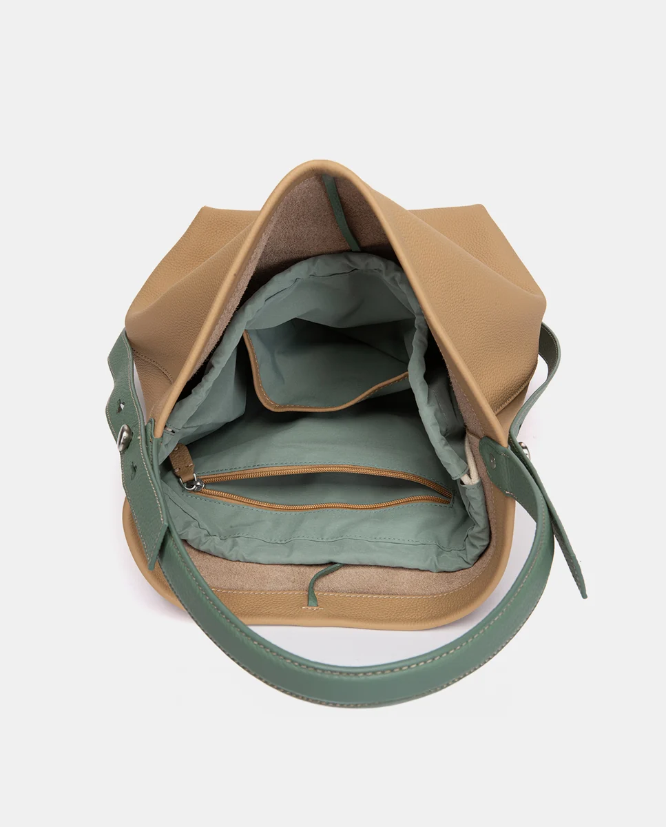 Bolso de hombro en piel camel - Imagen 9