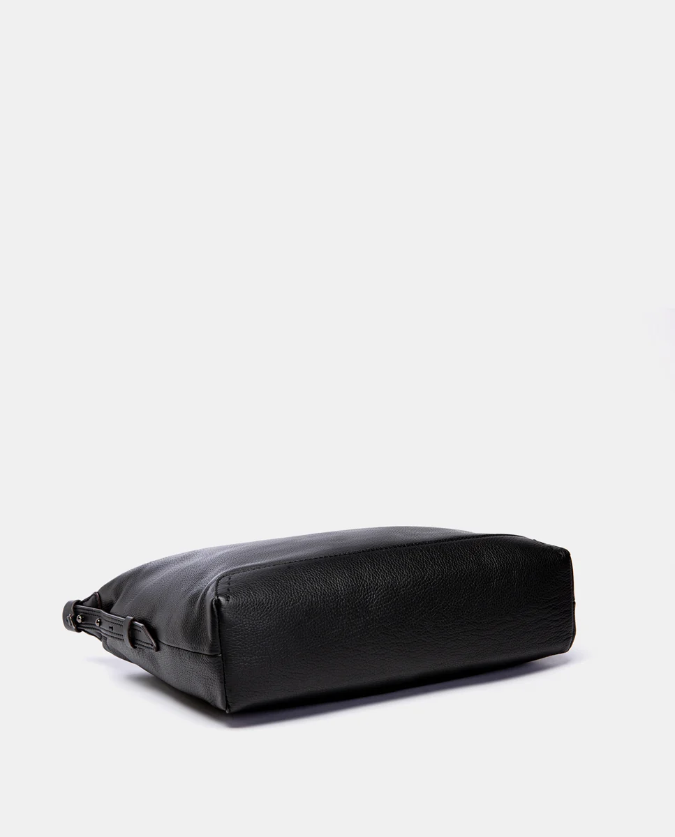 Bandolera grande en piel negra - Imagen 5