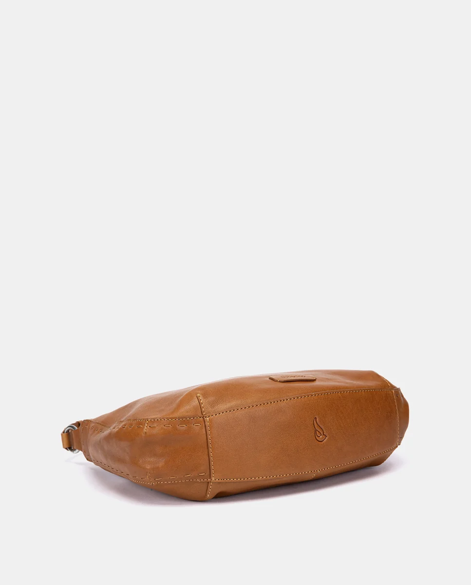 Bolso de hombro pequeño en piel cognac - Imagen 7