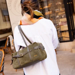 Bolso de hombro en serraje verde