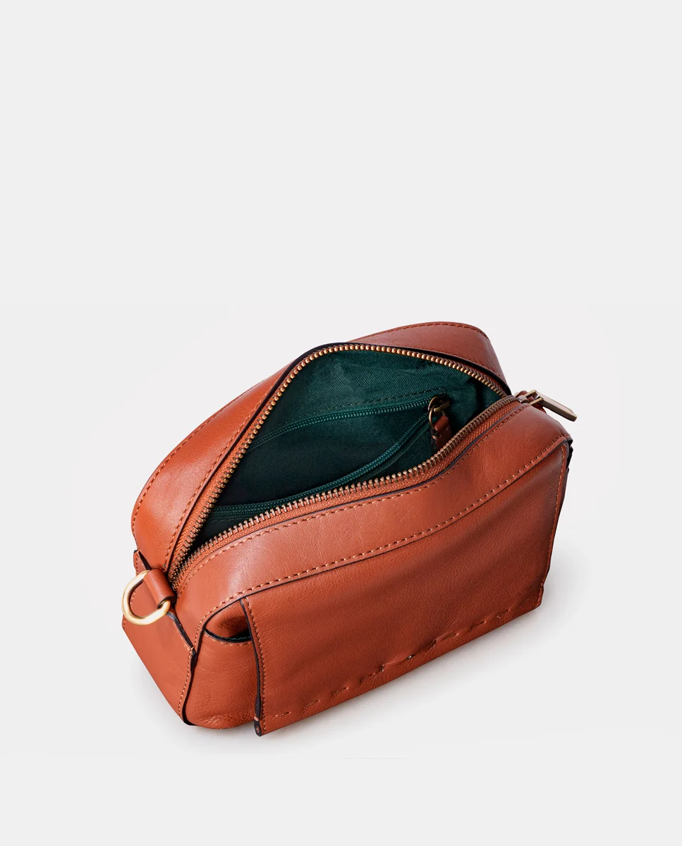 Bandolera pequeña en piel cognac - Imagen 8