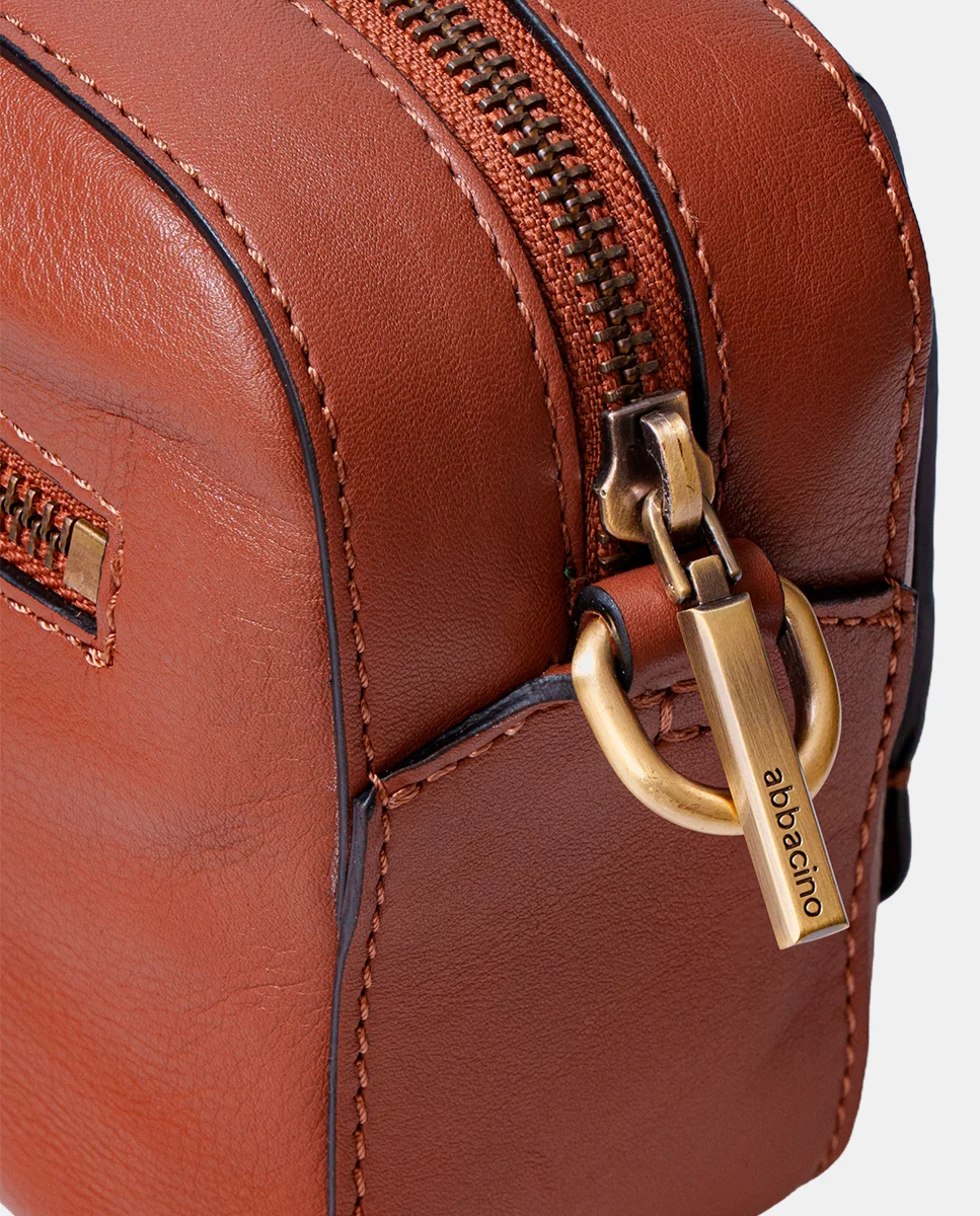 Bandolera pequeña en piel cognac - Imagen 9