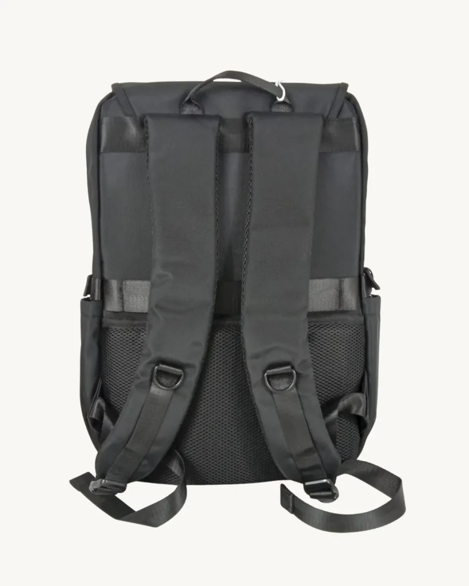 Mochila negra unisex Repelente al Agua Portátil 17" 18L - Imagen 5