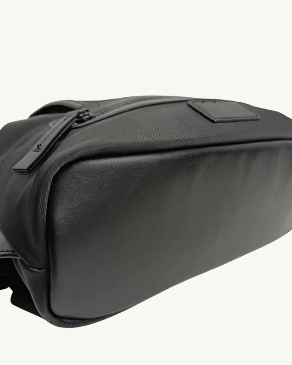 Mochila Mujer Antirrobo Repelente al Agua Convertible - Imagen 9