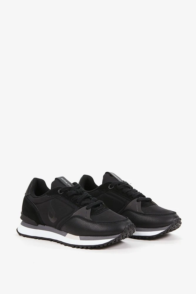 Zapatilla de mujer en negro - Imagen 3