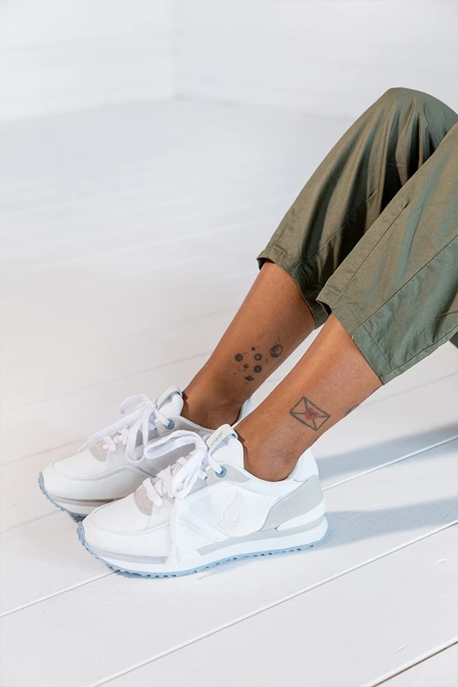 Zapatilla de mujer en blanco - Imagen 8