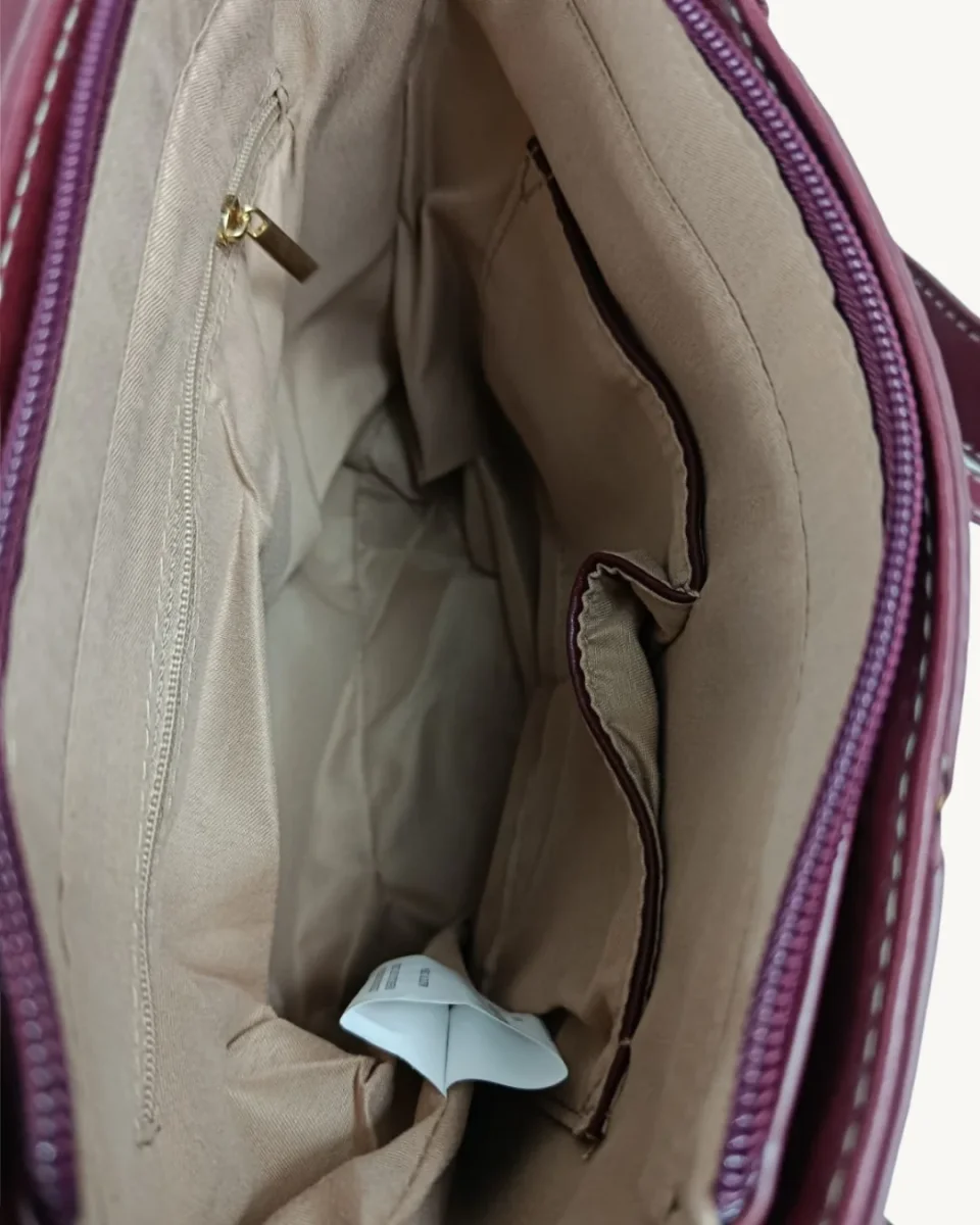 Bolso Mujer Bandolera de Mano con Solapa Burdeos y Correa Ajustable - Imagen 9