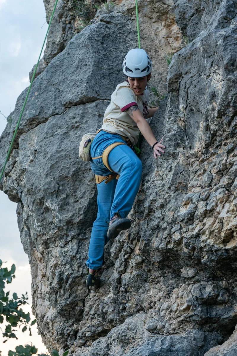 Pantalón Escalada - Trekking Tarya Jeans Bleach Mujer - Imagen 8