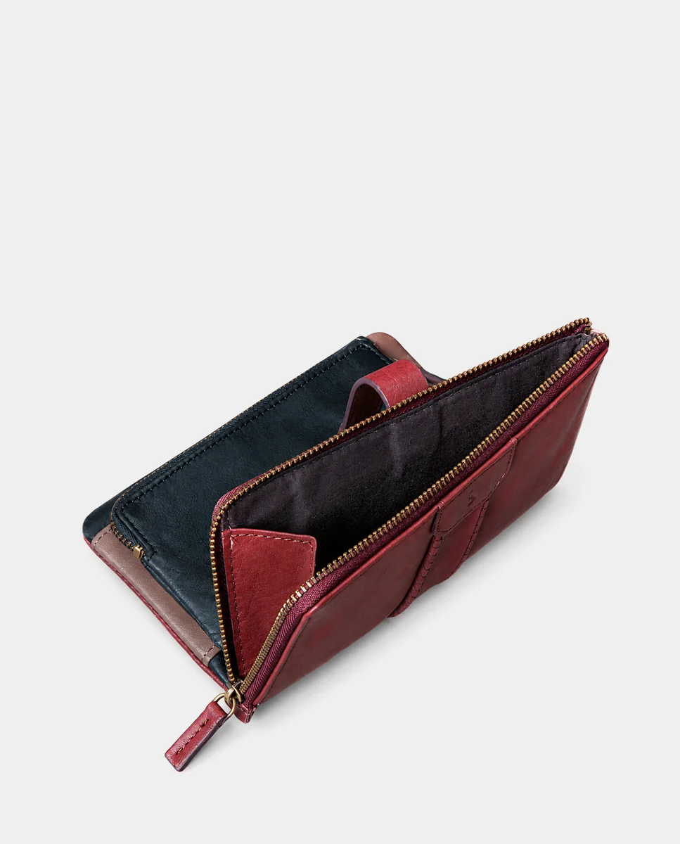 Cartera grande de mujer en piel burdeos - Imagen 6
