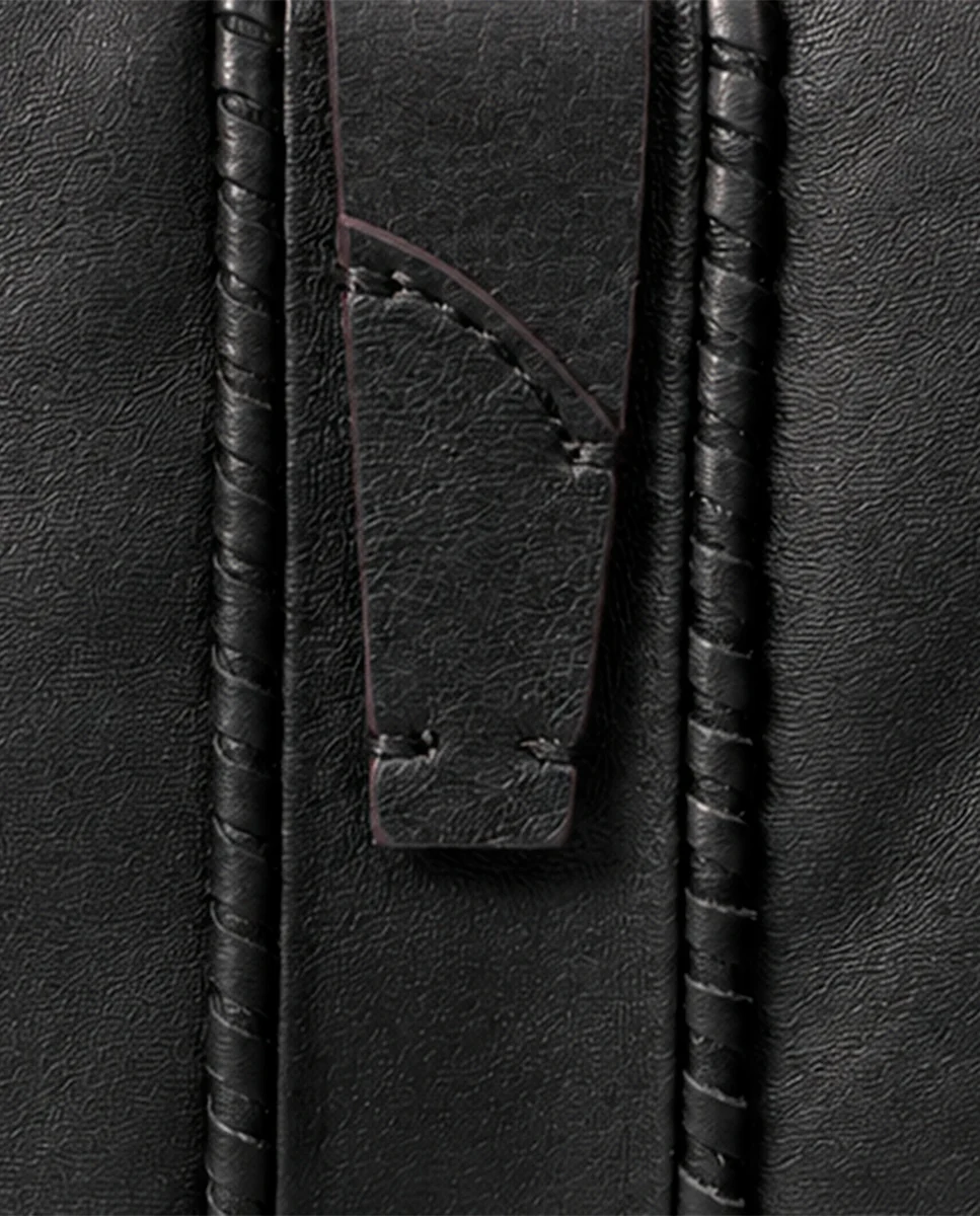 Cartera pequeña de mujer en piel negra - Imagen 9