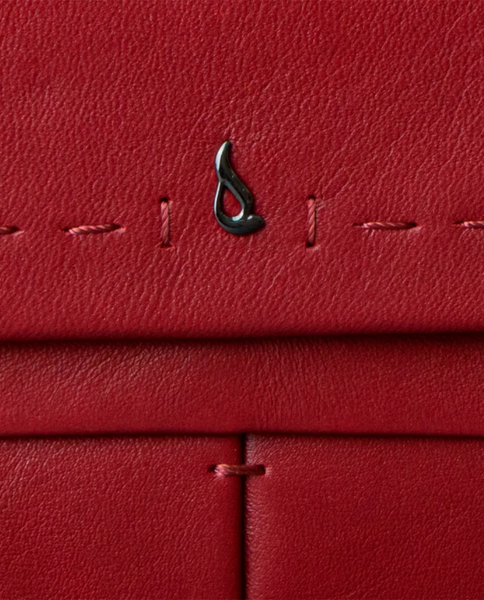Cartera mediana de mujer en piel roja - Imagen 8