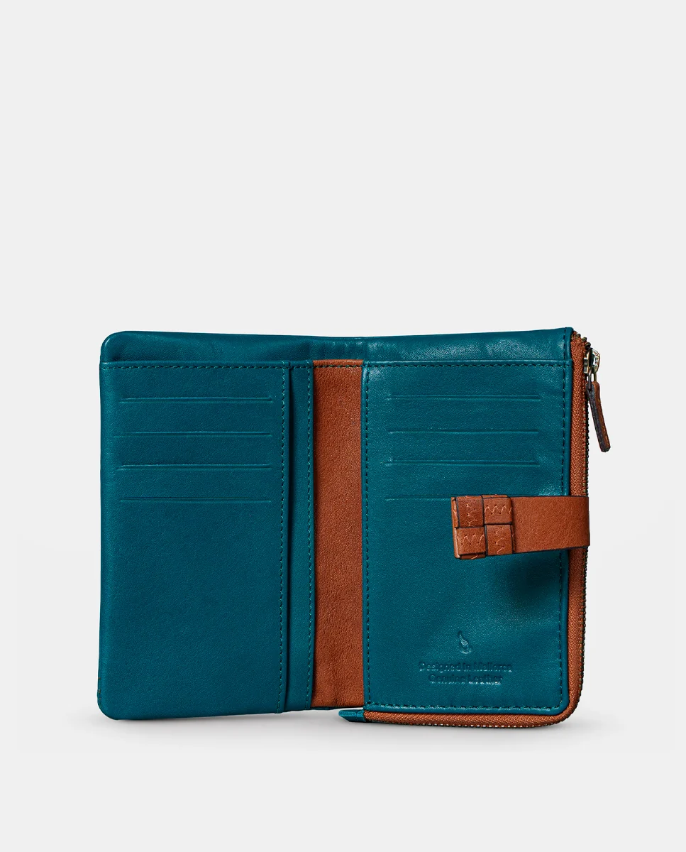 Cartera mediana de mujer en piel azul - Imagen 3