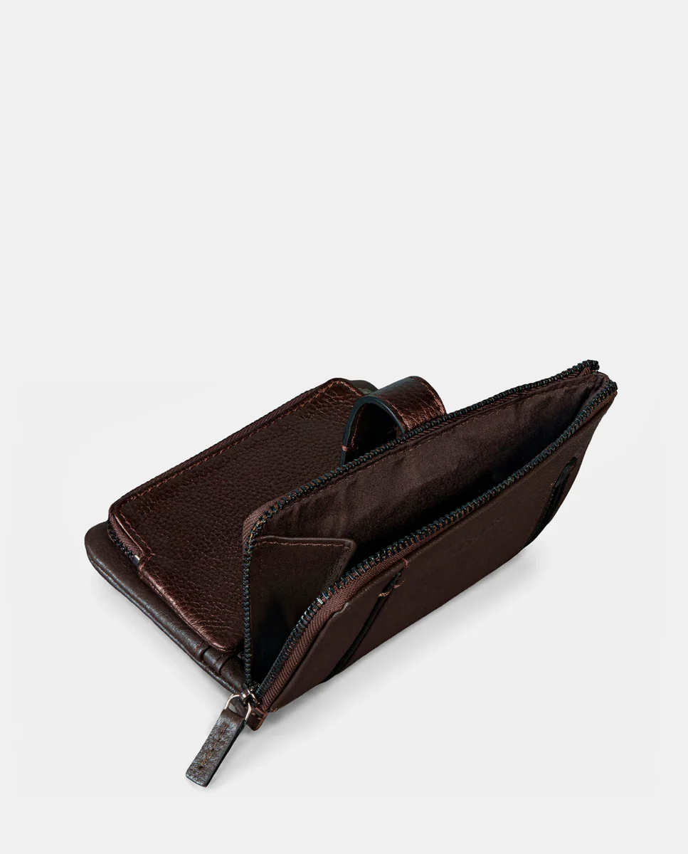 Cartera mediana de mujer en piel marrón - Imagen 6