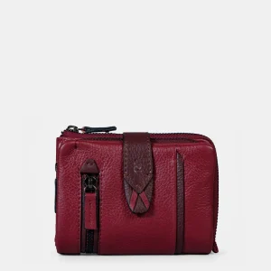 Cartera pequeña de mujer en piel burdeos
