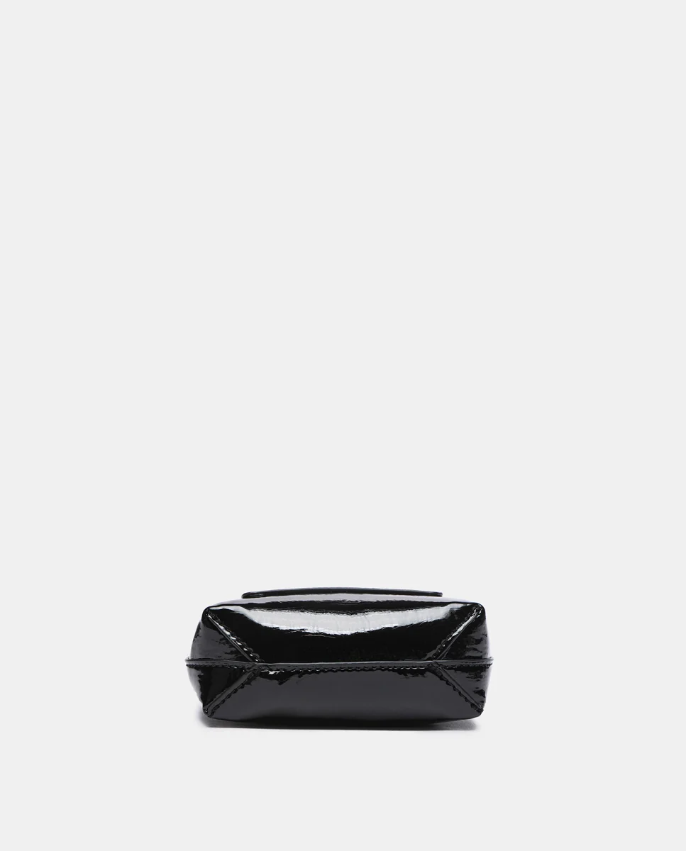 Bolso de mano de charol en negro - Imagen 6