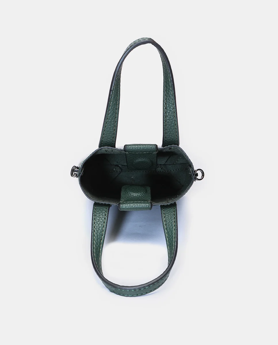 Bolso de mano de charol en verde - Imagen 7