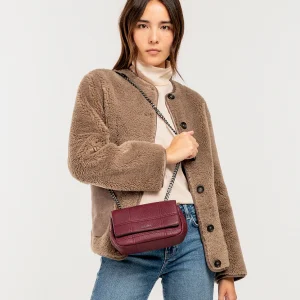 Bolso de hombro pequeño en materiales reciclados burdeos