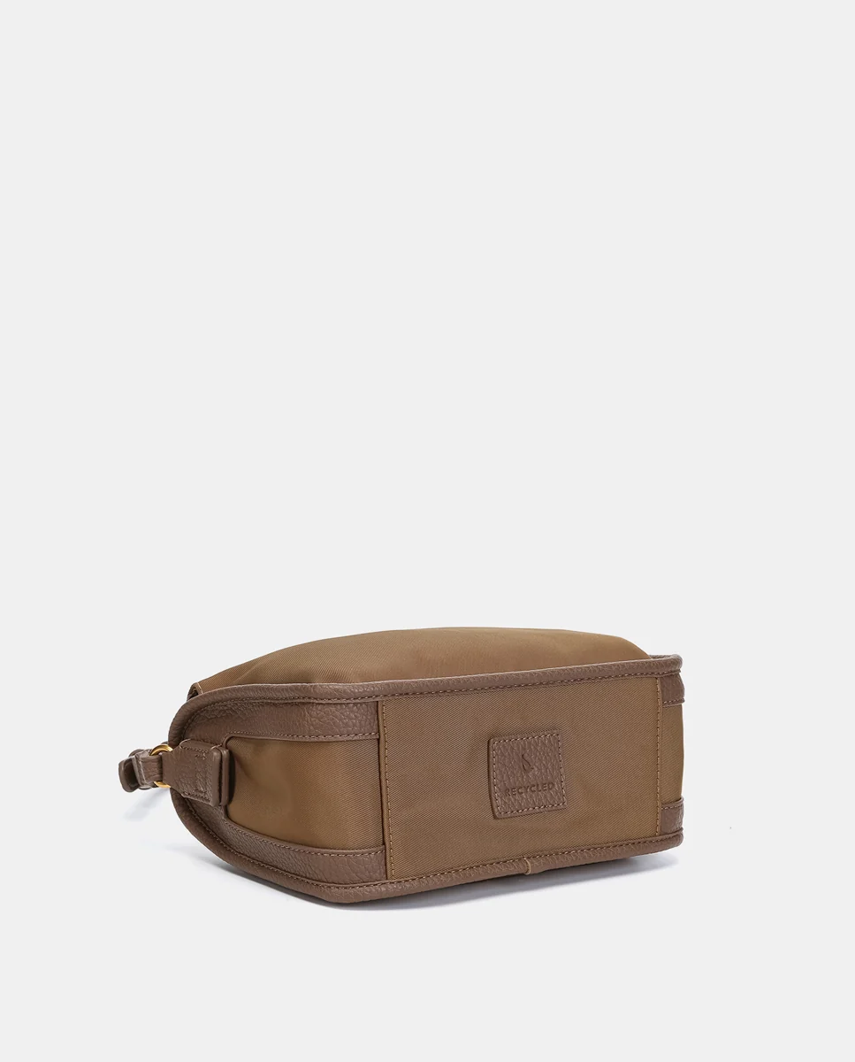 Bandolera en materiales reciclados camel - Imagen 5