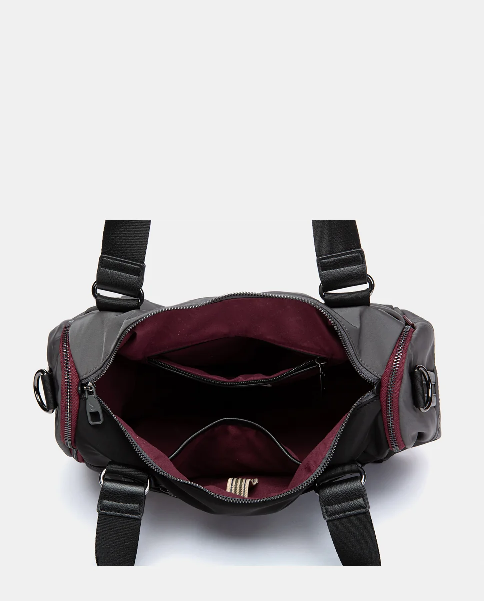 Bolso de viaje en materiales reciclados gris - Imagen 7
