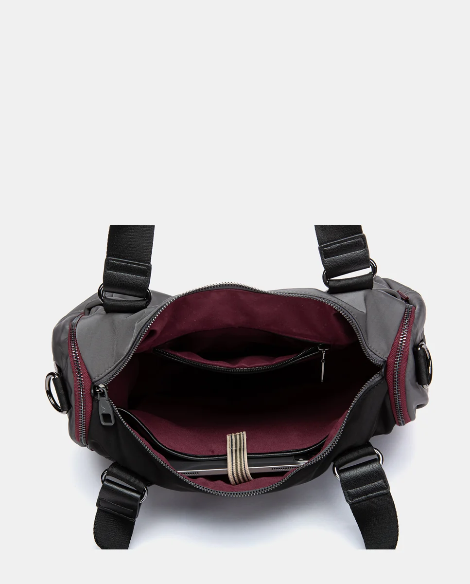 Bolso de viaje en materiales reciclados gris - Imagen 8