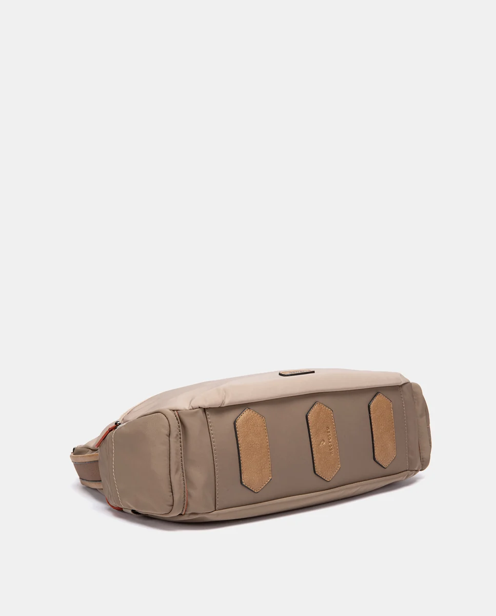 Bolso de hombro en materiales reciclados beige - Imagen 6