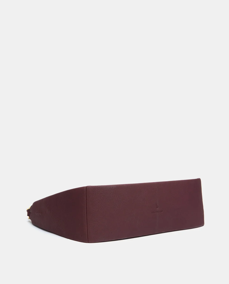 Bolso de hombro en materiales reciclados burdeos - Imagen 6