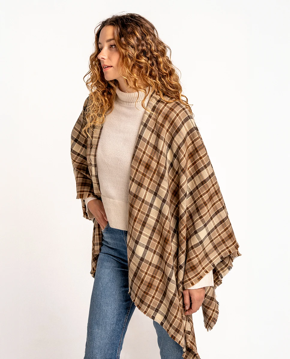 Poncho a cuadros taupe - Imagen 4