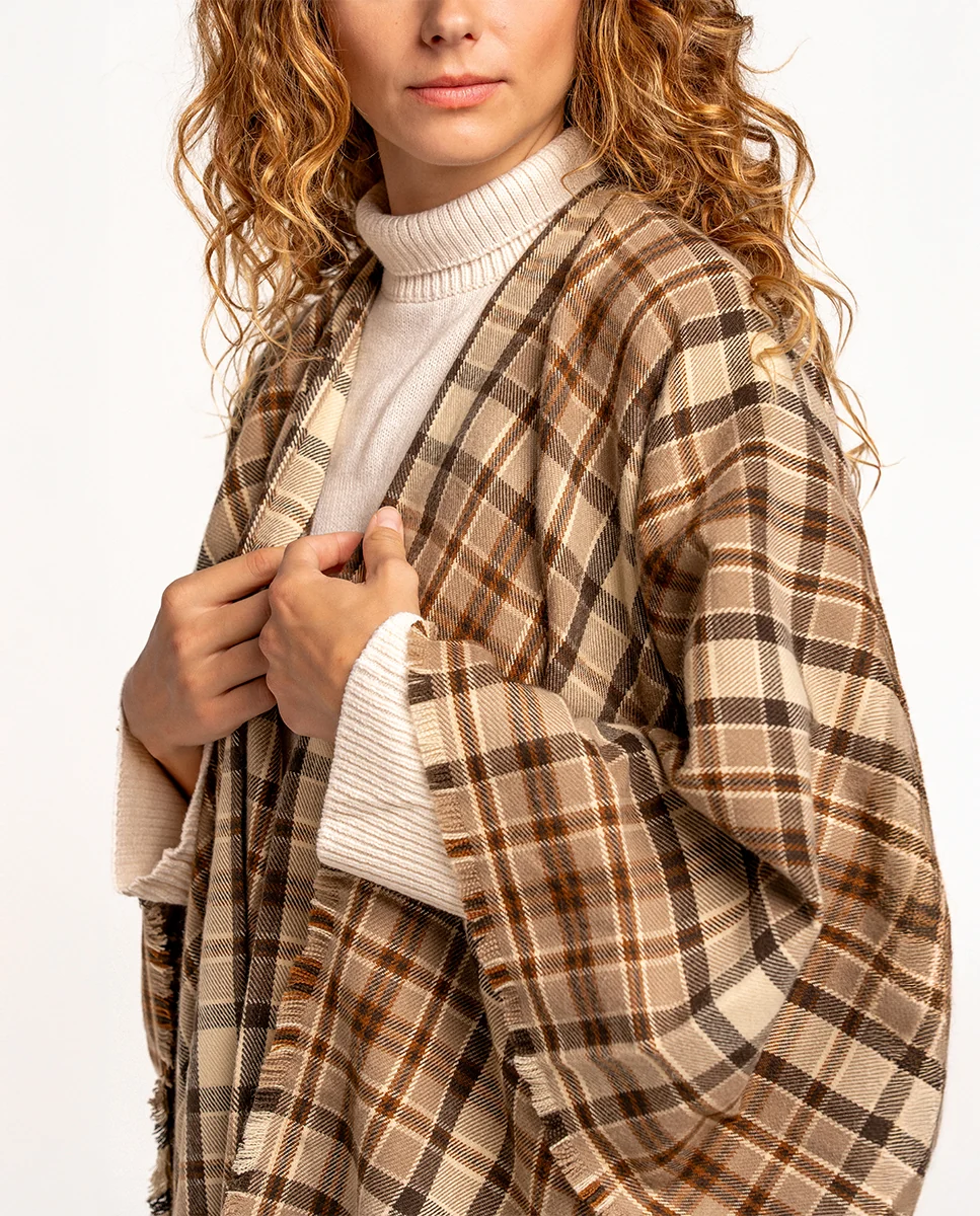 Poncho a cuadros taupe - Imagen 6