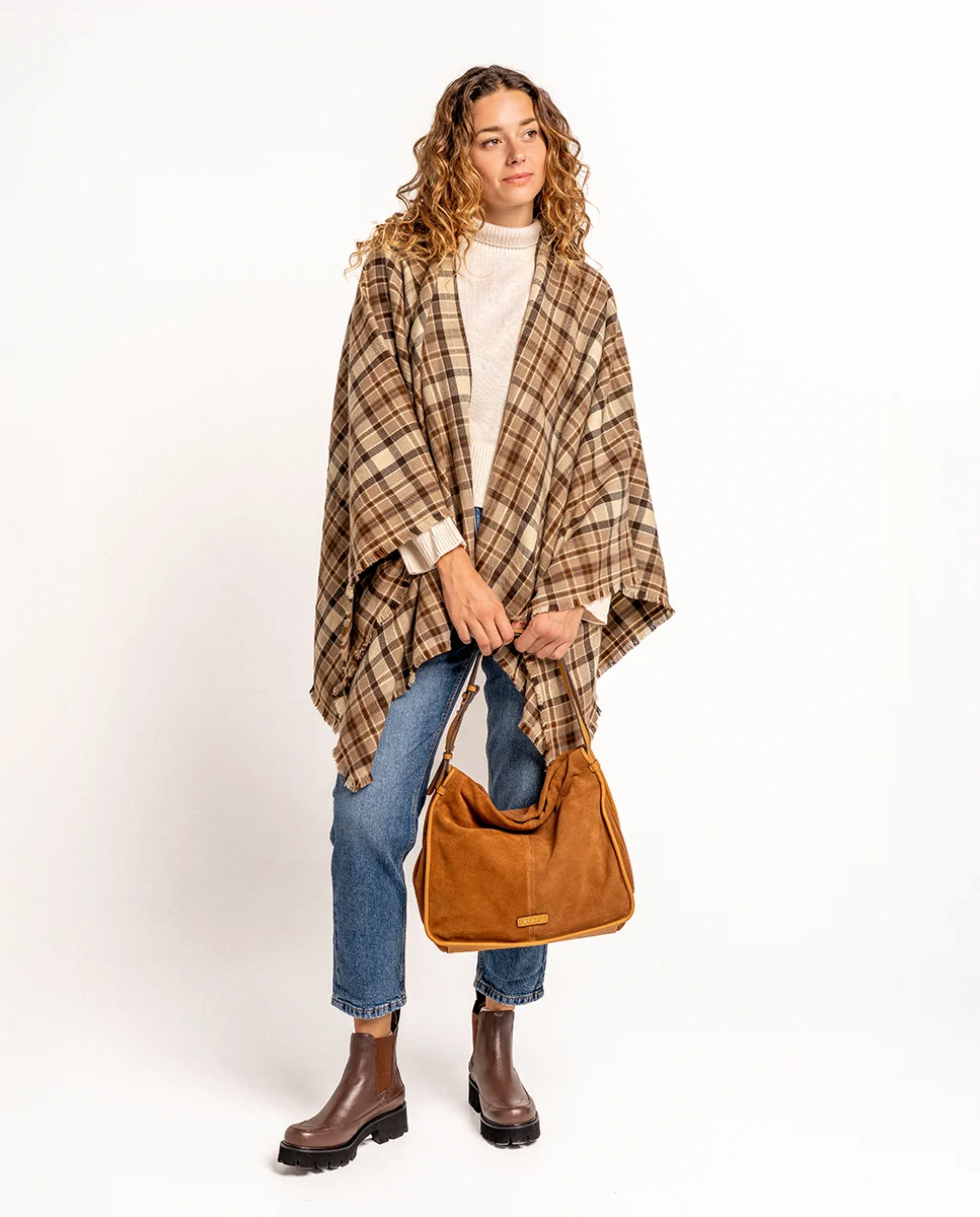 Poncho a cuadros taupe - Imagen 8