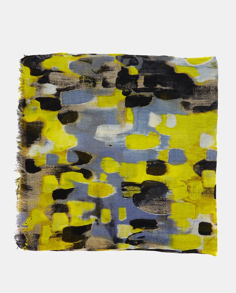 Pañuelo de viscosa con estampado abstracto negro - Imagen 2