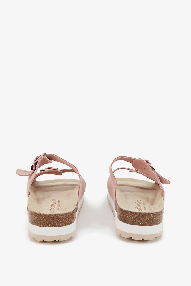 Sandalia con plataforma de serraje en beige - Imagen 6