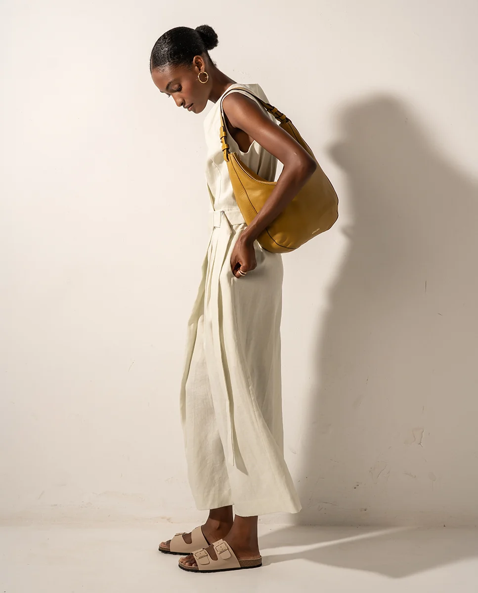 Bolso de hombro en piel y serraje amarillo - Imagen 3