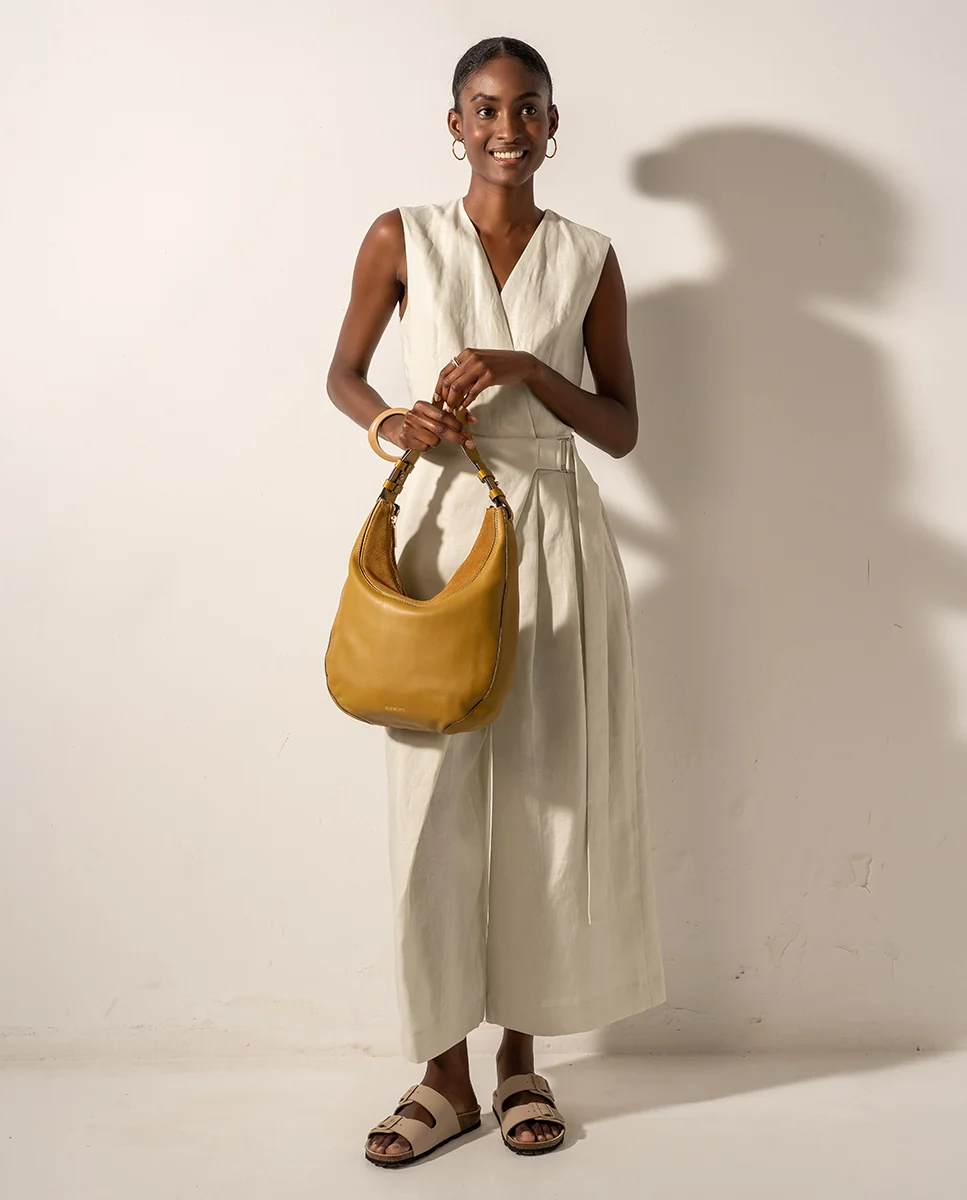 Bolso de hombro en piel y serraje amarillo