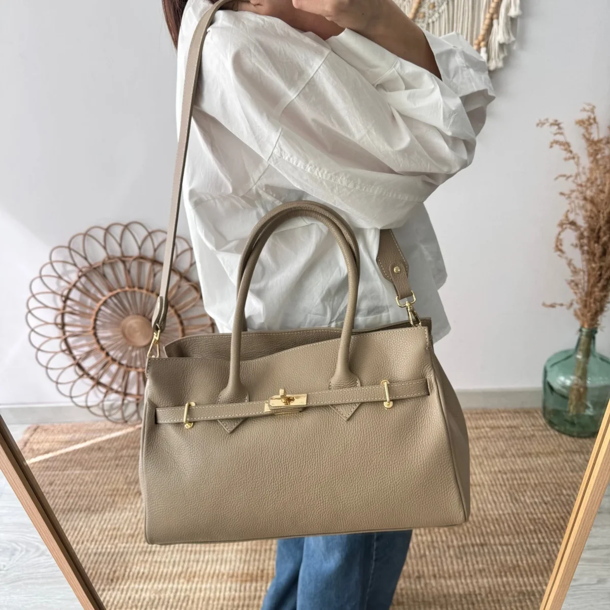 Bolso shopper taupe cierre dorado - Imagen 8
