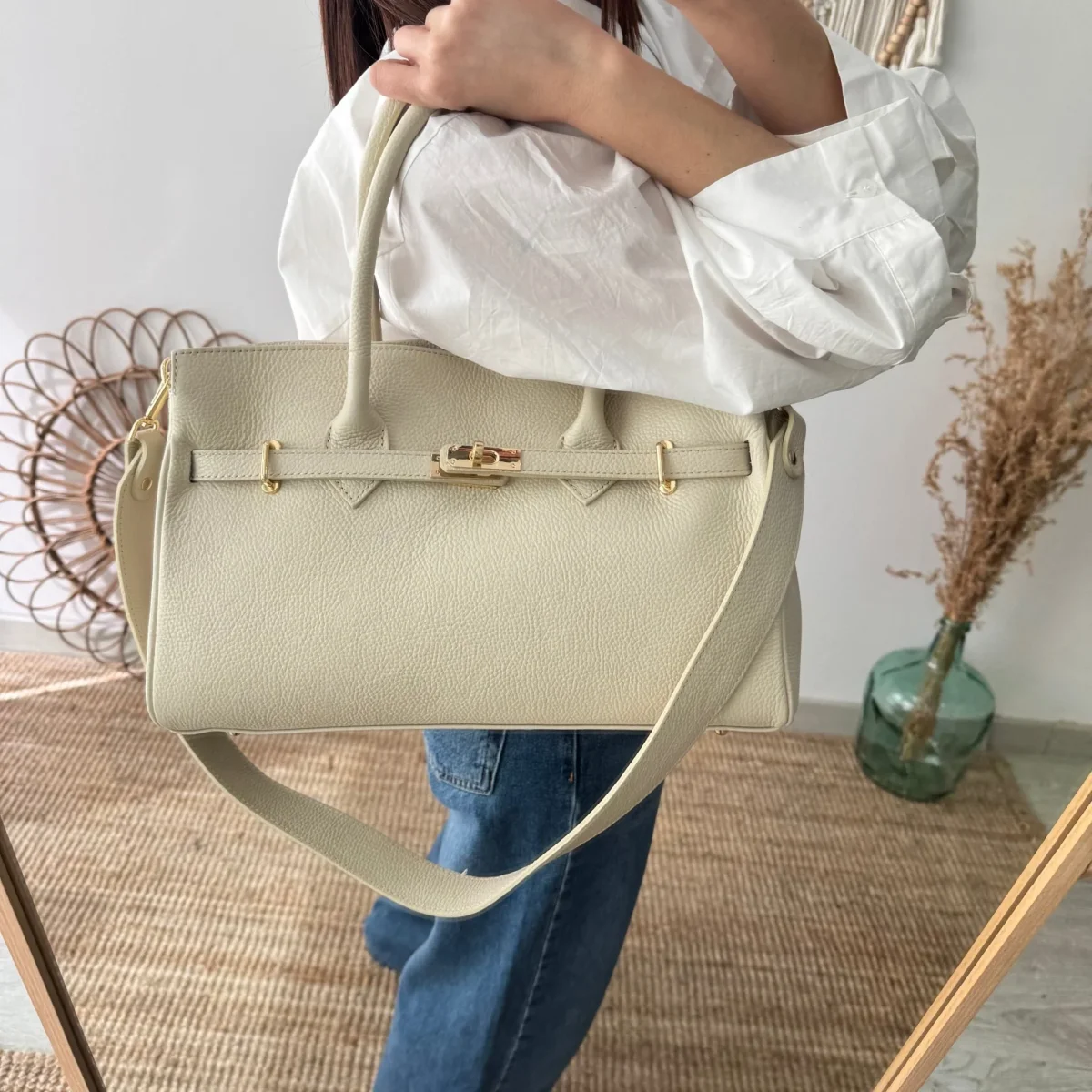 Bolso shopper beige cierre dorado - Imagen 8