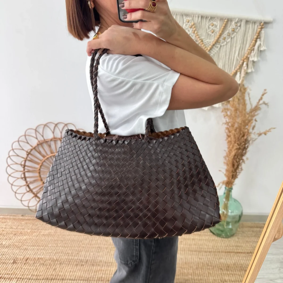 Bolso de piel trenzada trapecio marrón - Imagen 3