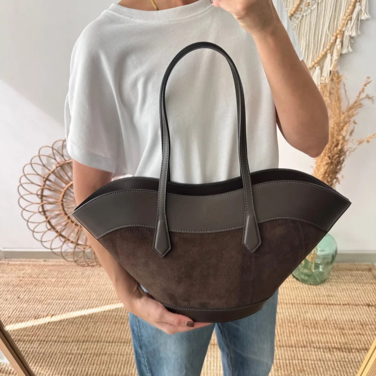 Tote estructurado en piel y serraje marrón chocolate - Imagen 5