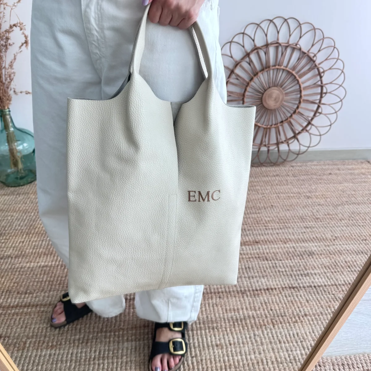 Bolso Tote piel beige con monedero - Imagen 5