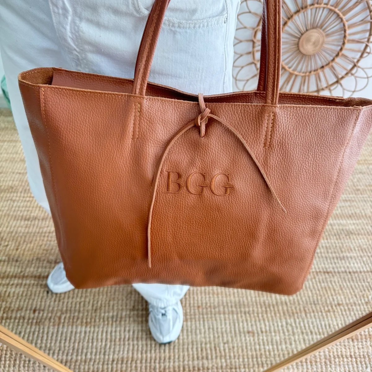 Shopper grande piel camel cremallera personalizado iniciales bordadas - Imagen 5