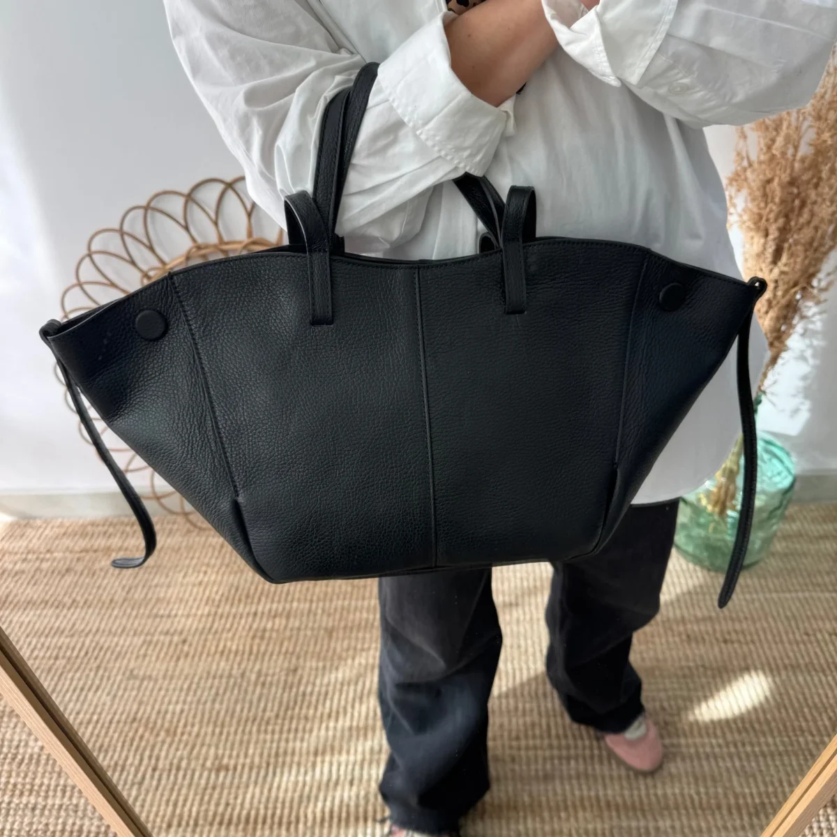 Bolso tote negro piel - Imagen 4