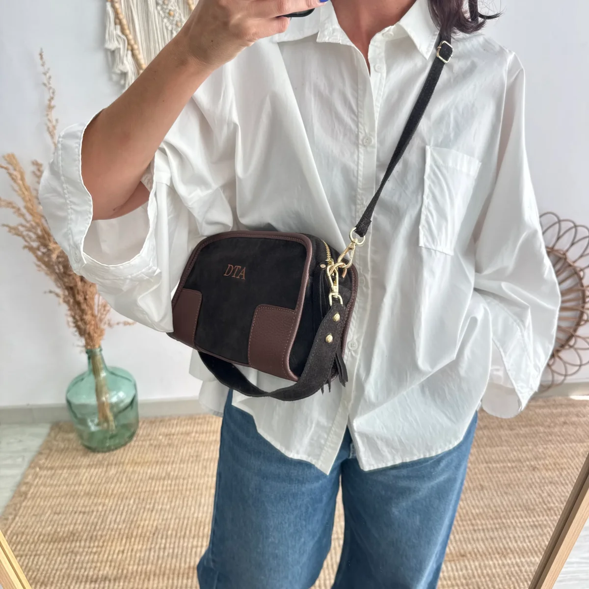 Bolso baúl serraje marrón y piel marrón - Imagen 6