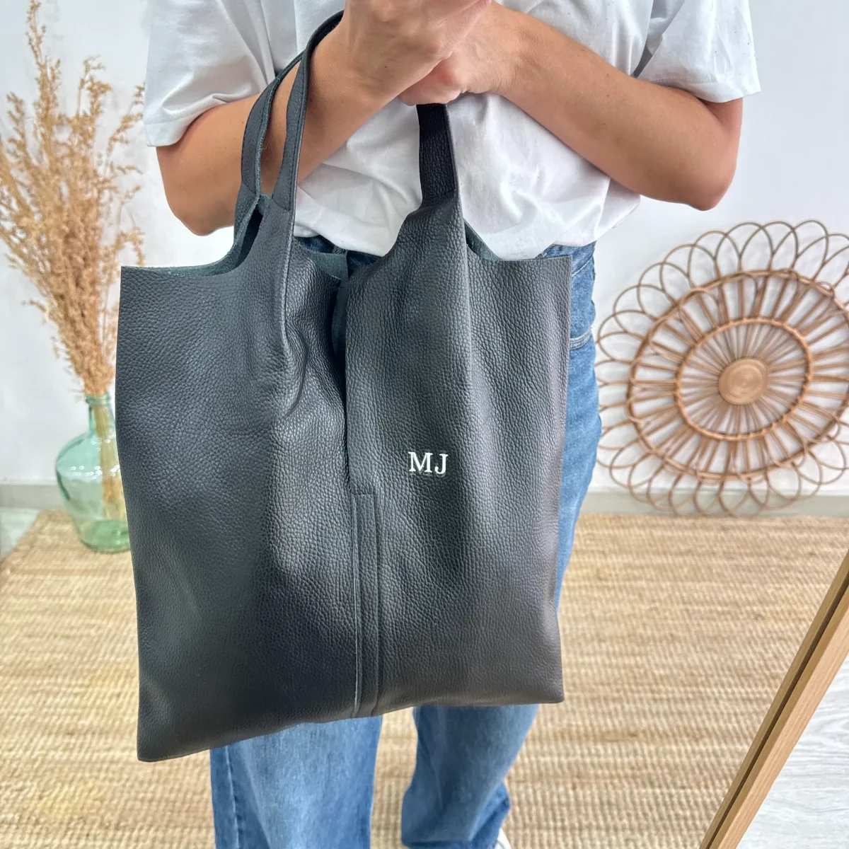 Bolso Tote piel negro con monedero - Imagen 6