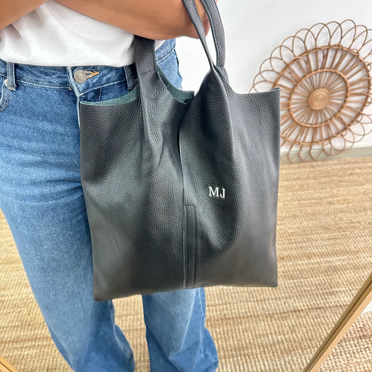 Bolso Tote piel negro con monedero - Imagen 5