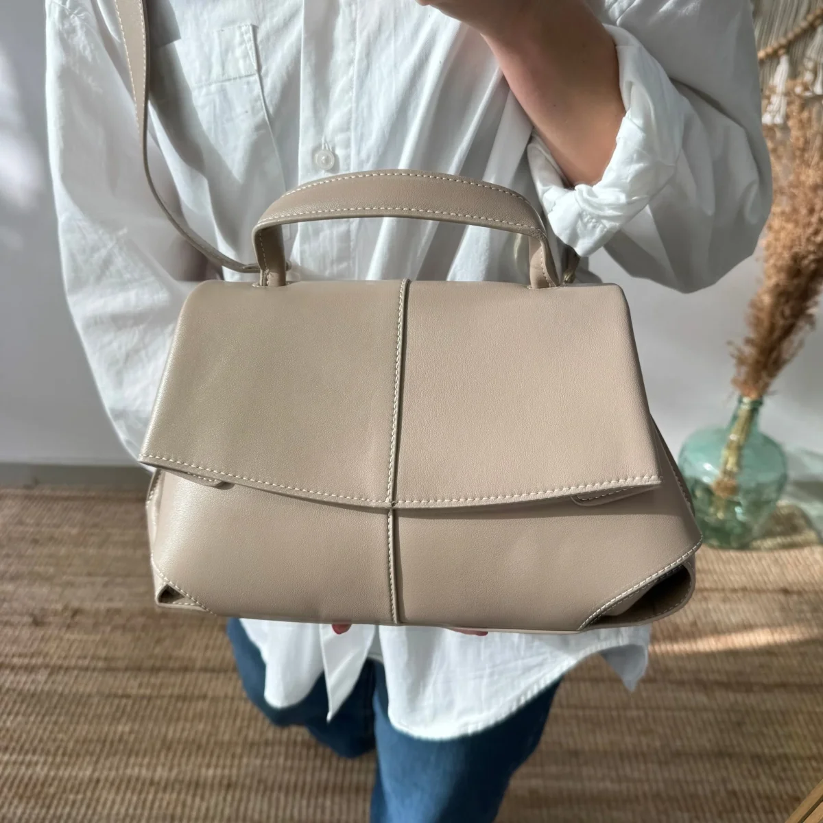 Bolso satchel taupe - Imagen 4