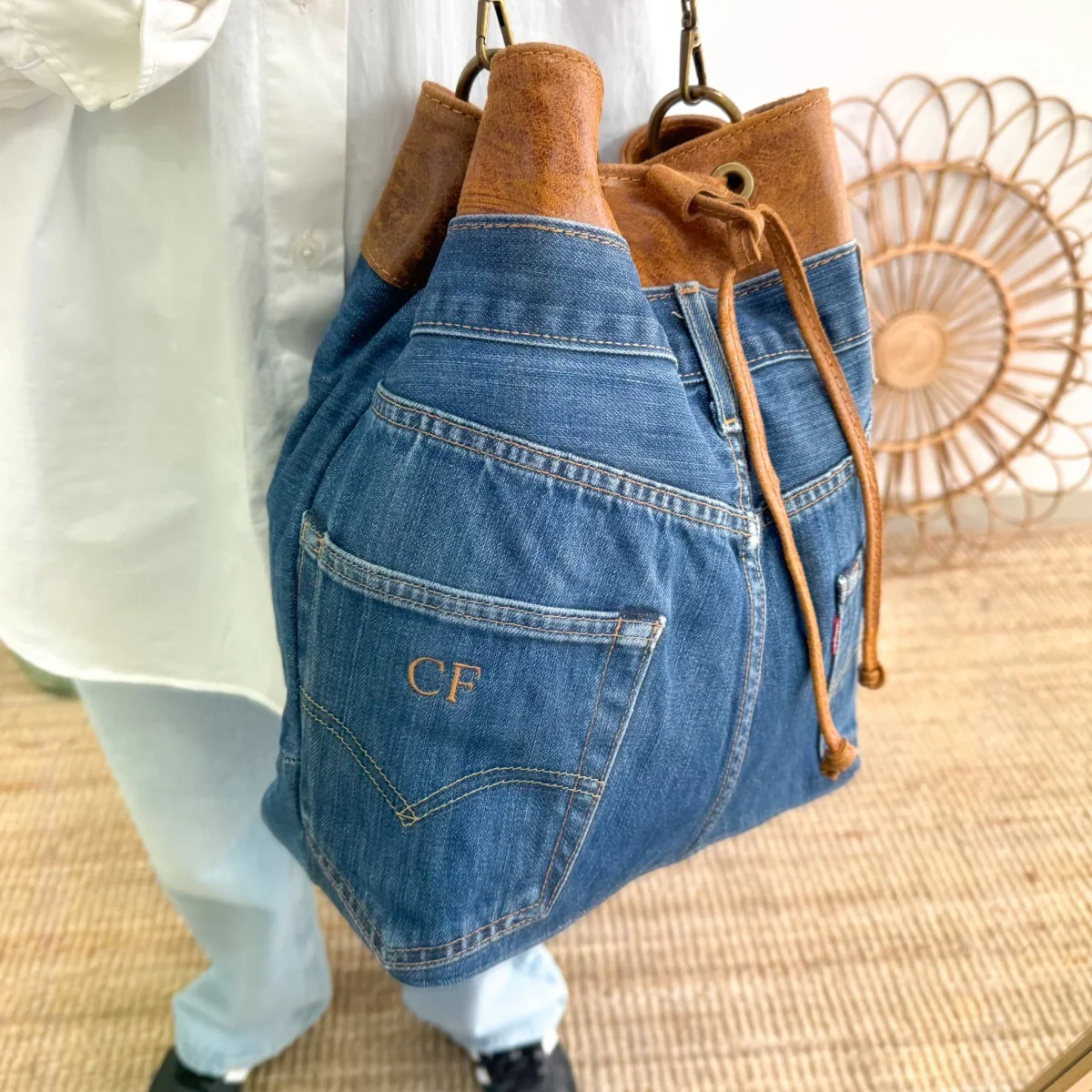 Bolso bombonera denim/piel camel - Imagen 4