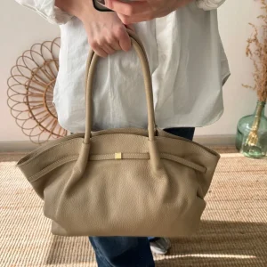 Bolso saco estructurado taupe
